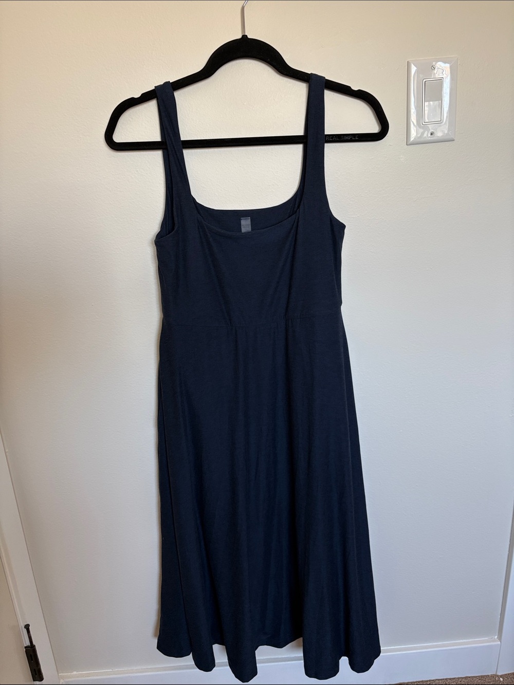 Beyond Yoga Navy Scoop Neck Midi Dress - Picture 2 of 8